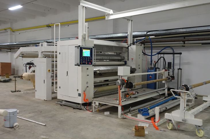 Kesan Ikatan yang Baik PUR Hot Melt Glue Laminating Machine